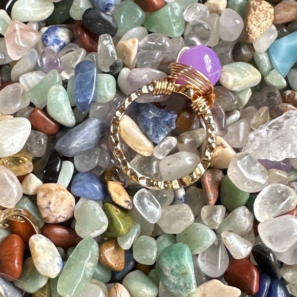 Purple jade sphere gold wire wrapped ring / worry stone/ wealth healing crystal - Picture 2 of 5